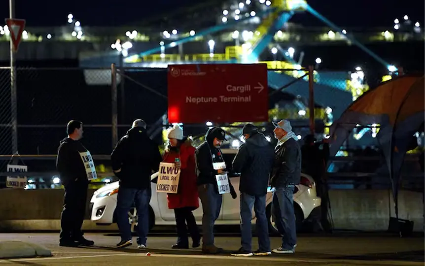 Port Strikes in British Columbia Cause Shipping Delays to Canada FBA; Impact on Fast Sea Shipments Expected